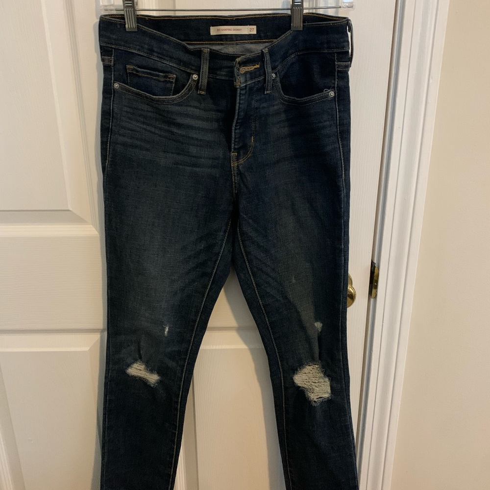 311 Shaping Skinny Levi’s